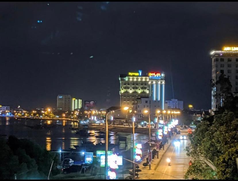 Riverview Homestay ドンホイ 部屋 写真