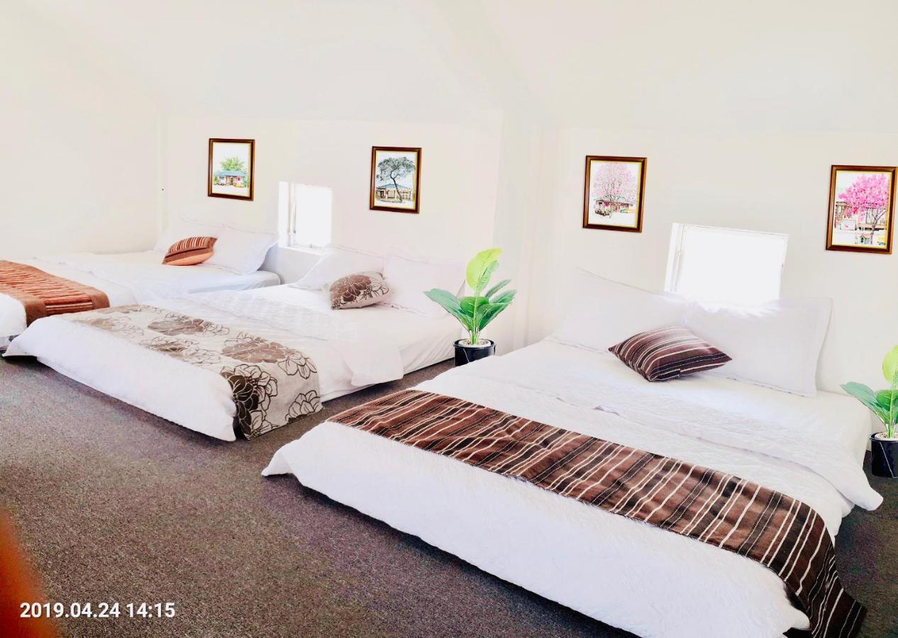 Riverview Homestay ドンホイ エクステリア 写真