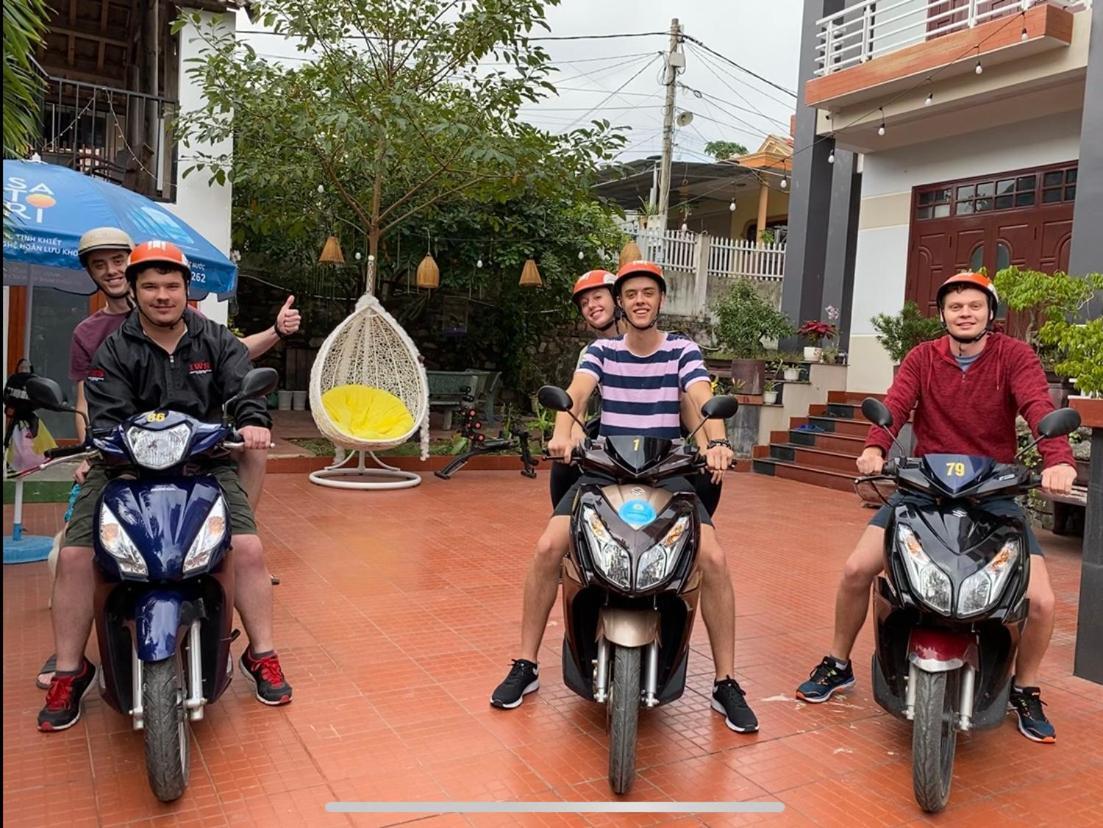 Riverview Homestay ドンホイ エクステリア 写真
