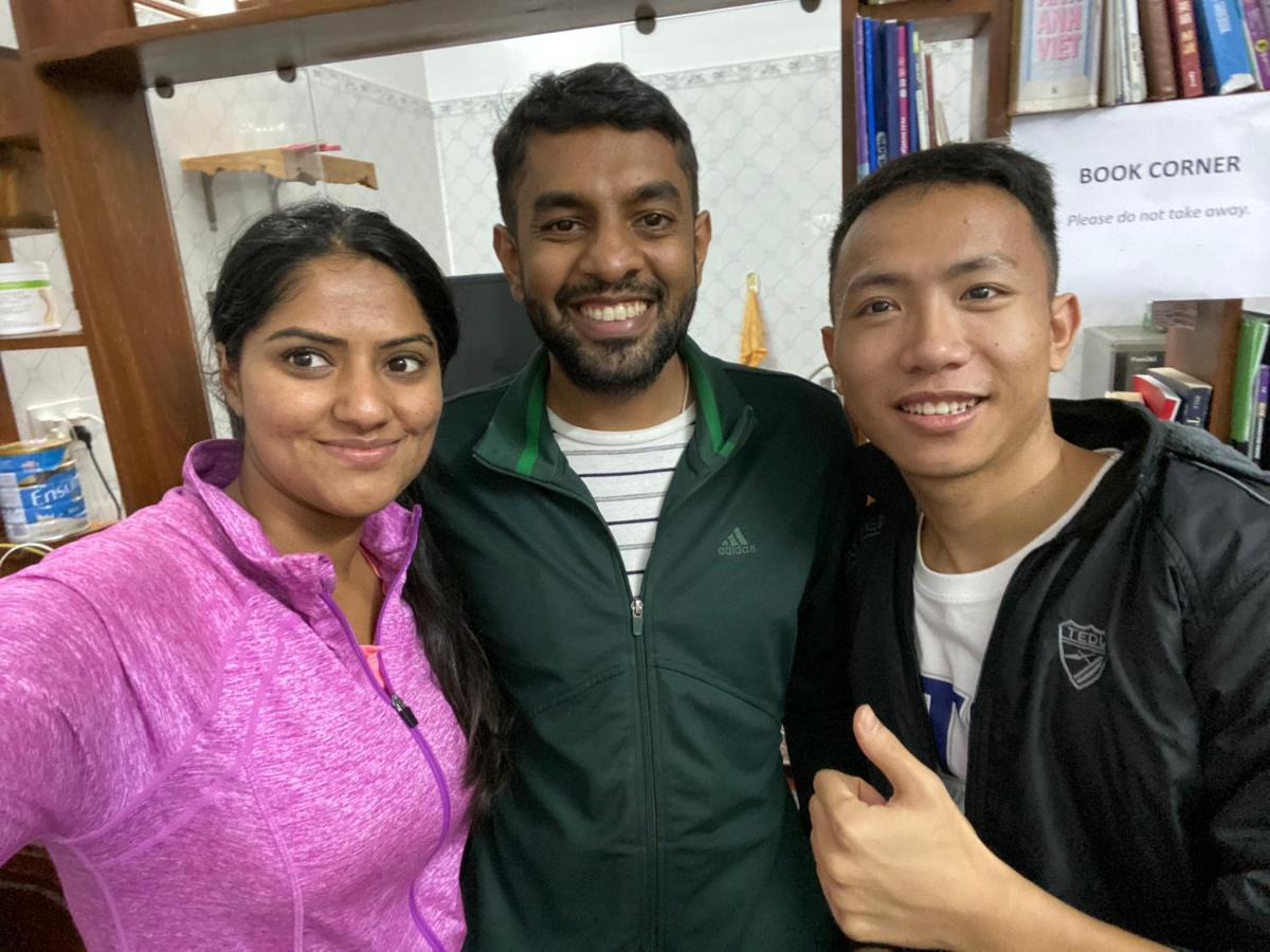 Riverview Homestay ドンホイ エクステリア 写真